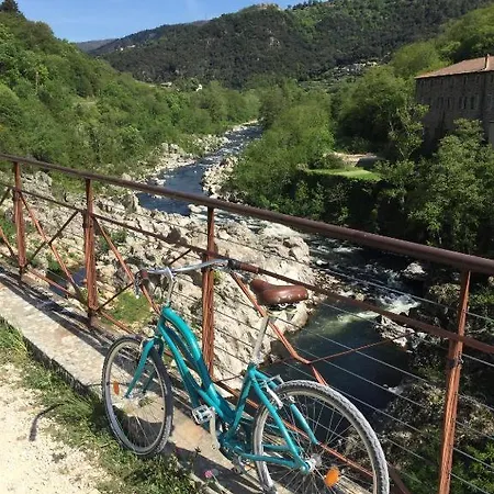 Comme A La Maison Pres De La Dolce Via 4*